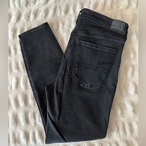 Black skinny jeans - American Eagle